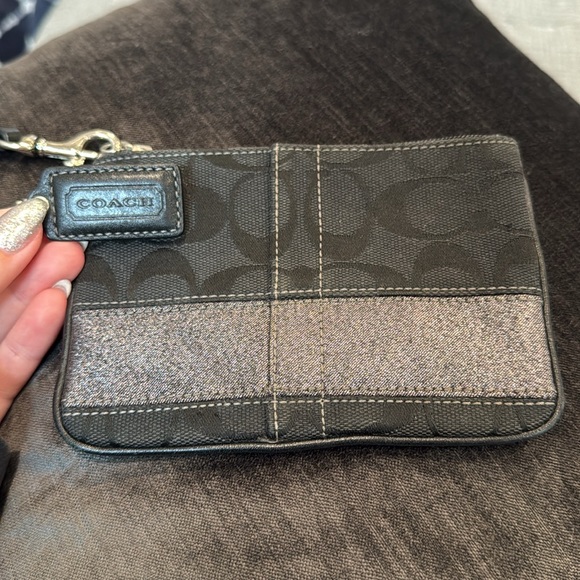 Coach Wristlet - Picture 2 of 6